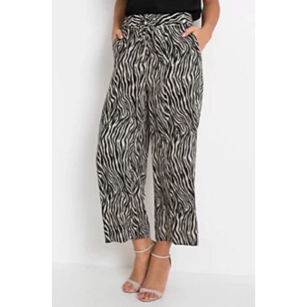 Express Cropped Printed Trousers